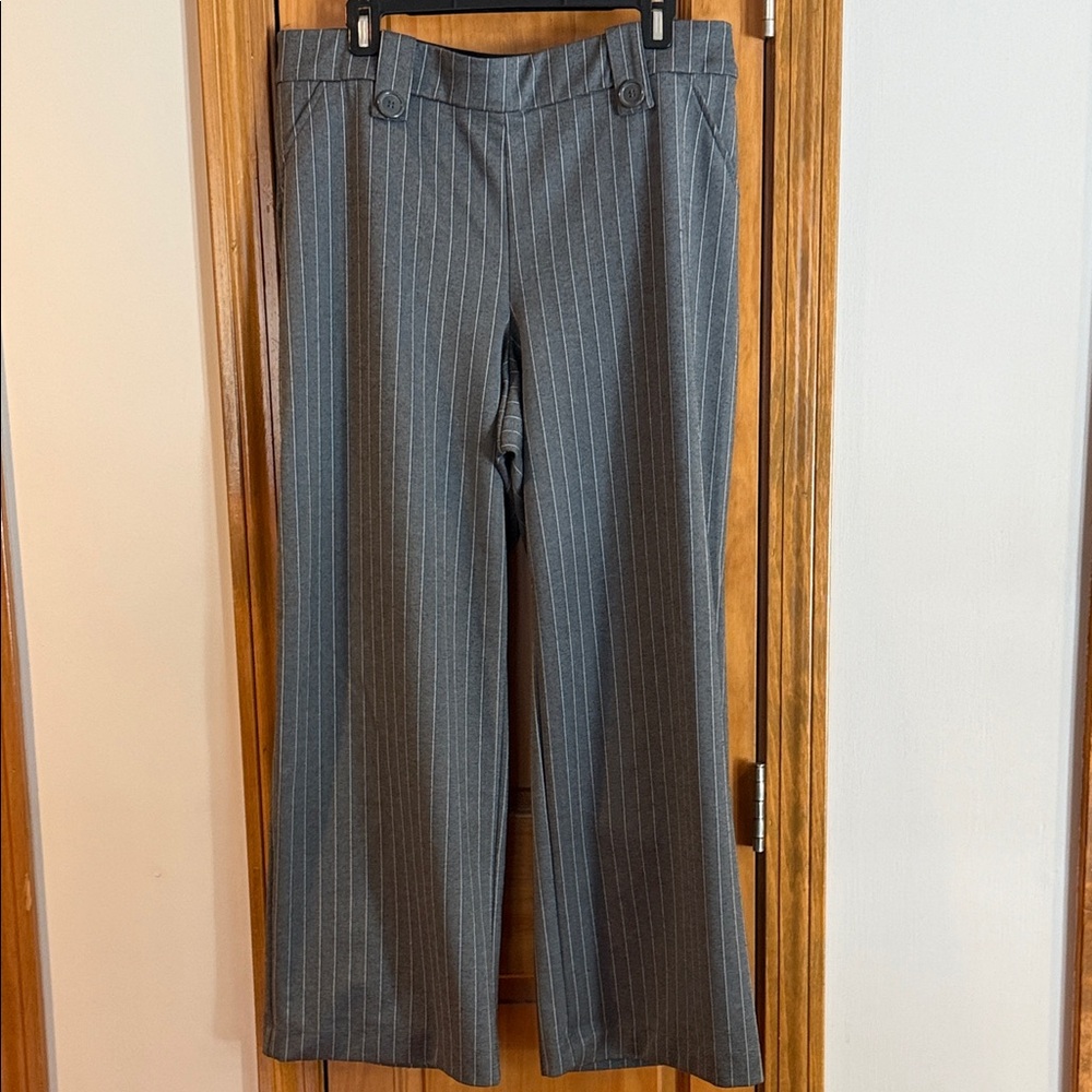 Roz & Ali ladies white and Gray Textured Dress Pants size 1X NWOT